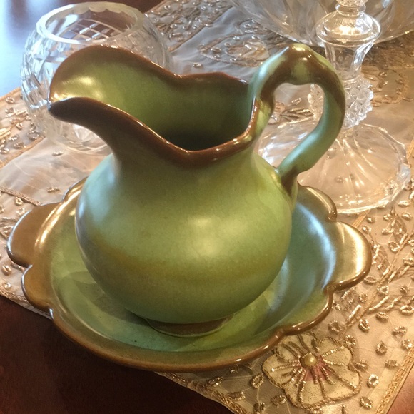 Accents Vintage Pottery Pitcher Bowl Set Prairie Green Midcentury Modern
